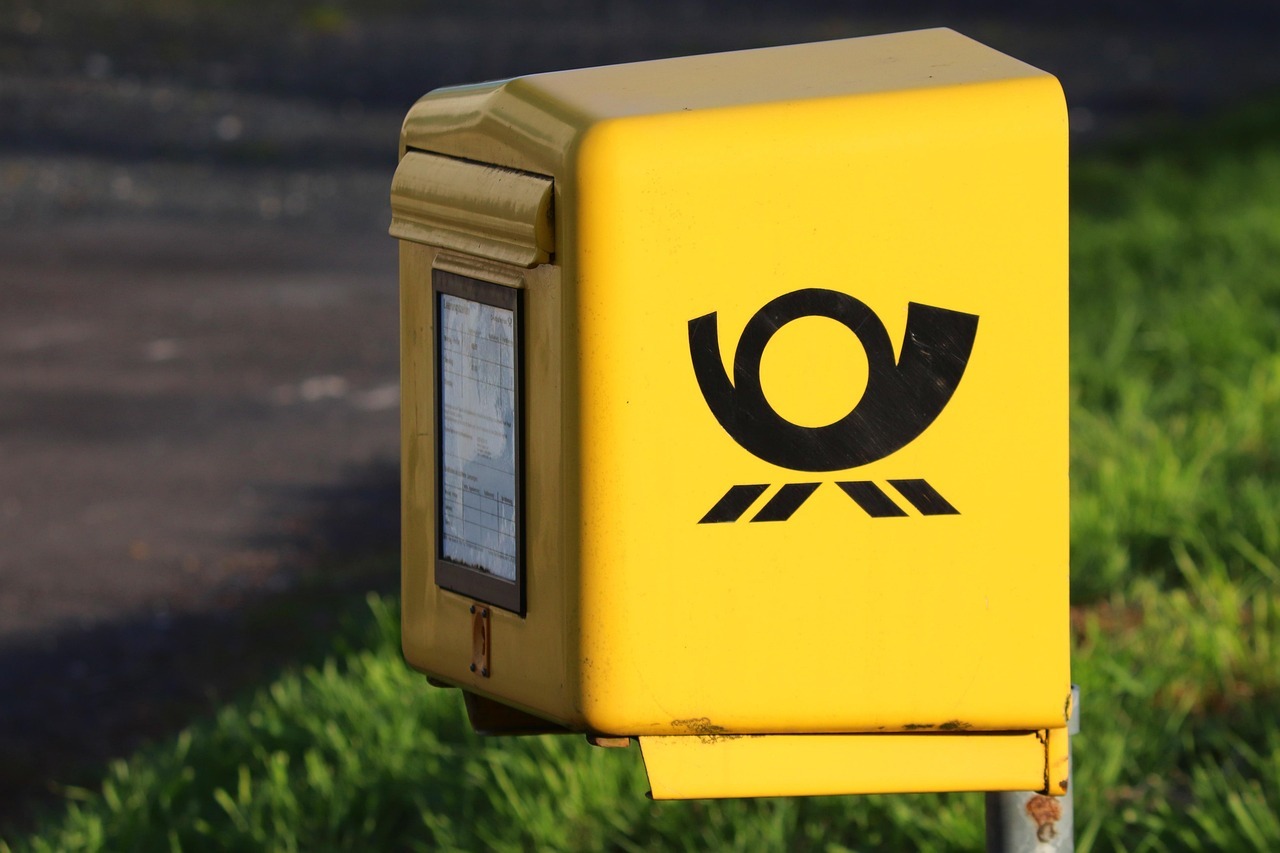 War­um ist die Far­be der Deut­schen Post gelb?